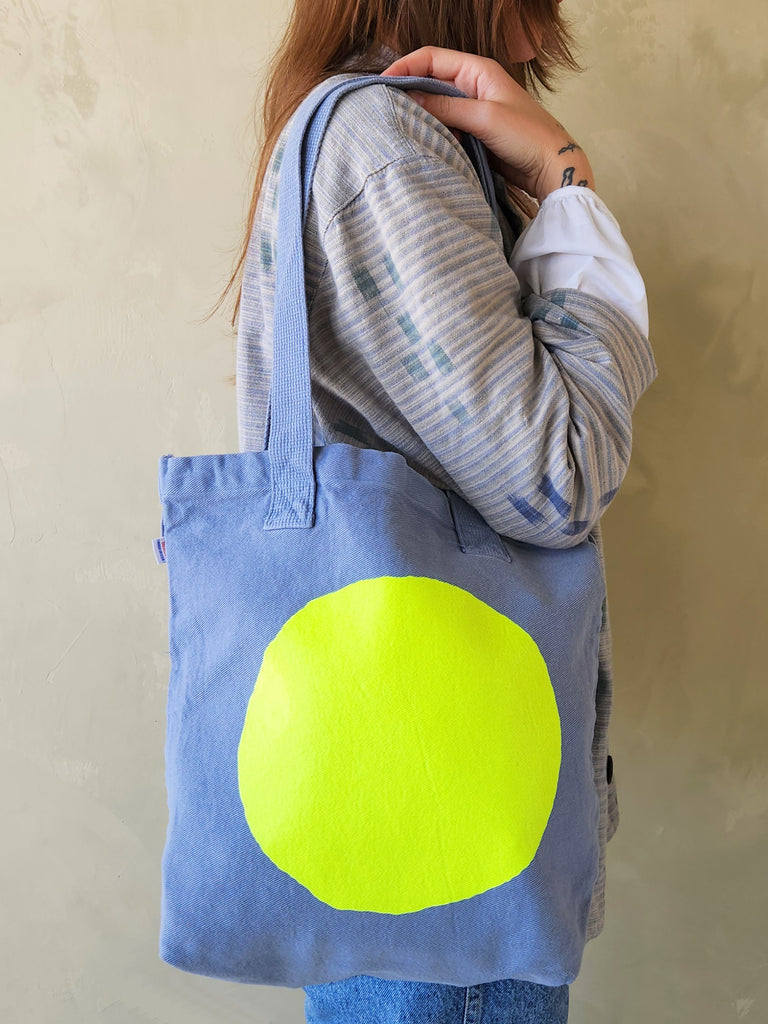 Medium Canvas Circle Tote - Sky Blue