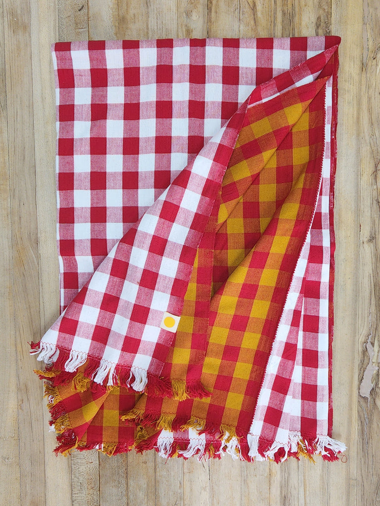 Contrast Tablecloth - Ketchup & Mustard Tablecloth