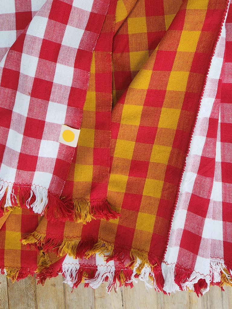 Contrast Tablecloth - Ketchup & Mustard Tablecloth